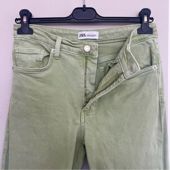 Zara High Rise KickFlare Jeans – Soft Girl 
Pastel Retro Style - Pistachio Green - Picture 6 of 11